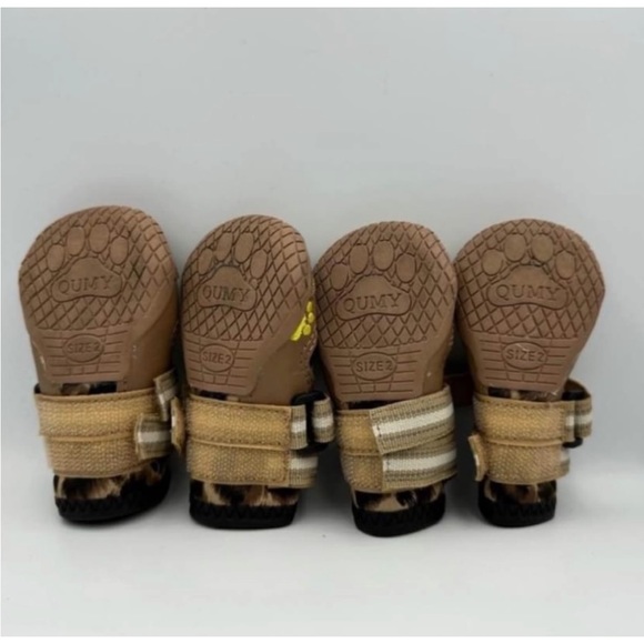 QUMY dog waterproof boots- Leopard print- Size
2 (18-27 lbs) gentle used - Picture 5 of 10